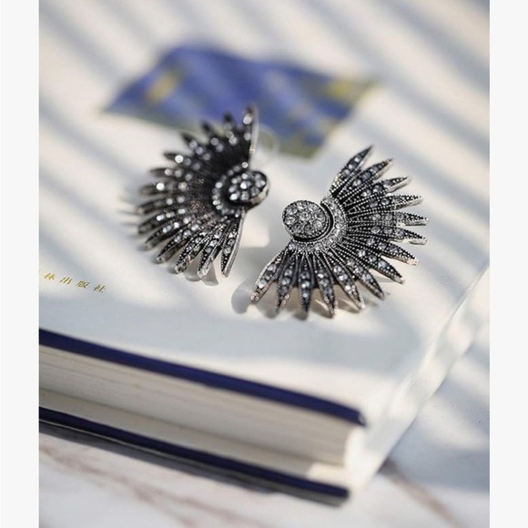 Silver Rhinestone Fan Designer Earrings - Picture 8 of 10